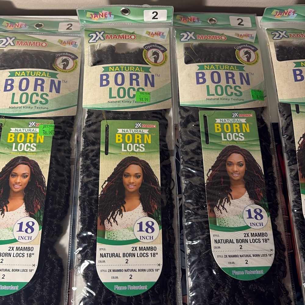 Janet Collection 2X Mambo 18” Natural Born Locs